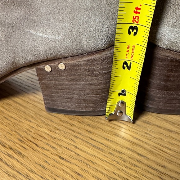 BEEK Eaglet Block‎ Heel Sone/Taupe Tan Suede Slouchy Ankle Boots Back Zip Size 9 - Picture 4 of 16
